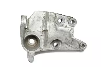 1839.C8 Support moteur Peugeot _2,0 16v RHR