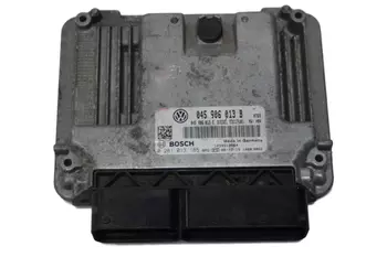 045 906 013 B Calculateur d’ ordinateur ecu Skoda