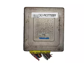 FP0118881C Calculateur Mazda
