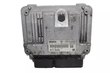 55 197 150 Calculateur d’ ordinateur ecu Opel