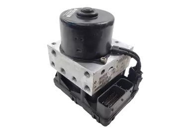P04721427AK 04686702AE  Pompe abs Chrysler