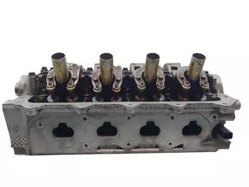 7701475751 Culasse moteur complet Renault 1,2 16V D4F
