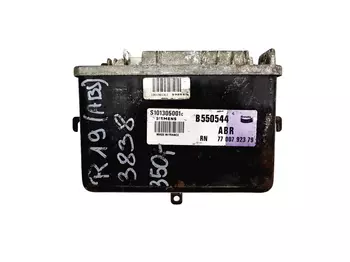 S101305001 C Calculateur Renault
