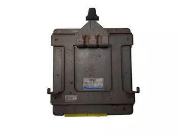 FP0118881C Calculateur Mazda