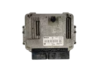 55556829 55556829ZH Calculateur Opel