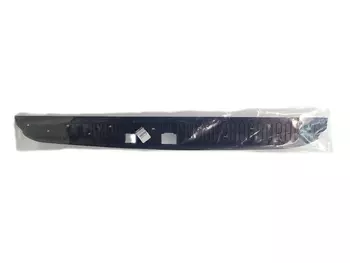 849932462R, 7711425775 Moulure de seuil Renault