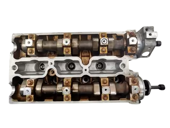 90573745, 90490620  La culasse Opel Saab 3,0 V6 24V B308E