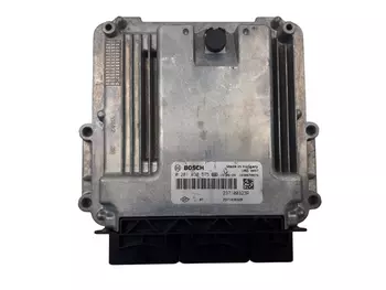 237100323R 237103832R Calculateur Renault 2,0 DCI