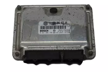 030 906 032 AM Calculateur d’ ordinateur ecu Volkswagen