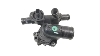 8200801570 8200907234 Boitier thermostat d'eau moteur Renault 2.0 DCI