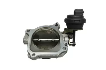 8200258240 Boitier papillon d’admission Renault 2,2 dci