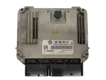 03G906021QJ  Calculateur ecu Volkswagen