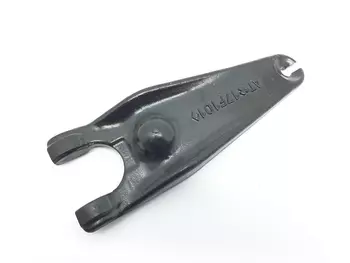 7700873101  Levier d'embrayage Dacia Renault