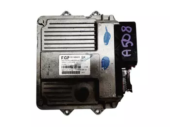 71600.065.03 Calculateur Opel