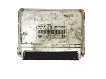 0281010285 23710 7F424 Calculateur Nissan
