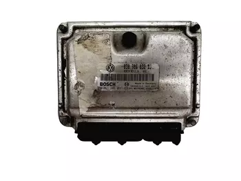 030 906 032 DJ Calculateur Seat Volkswagen
