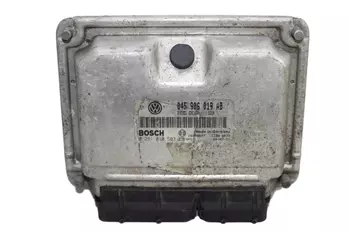 045 906 019 AB Calculateur d’ ordinateur ecu Volkswagen
