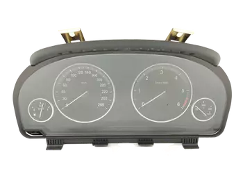 9364607-01  Bloc compteurs vitesse BMW Diesel