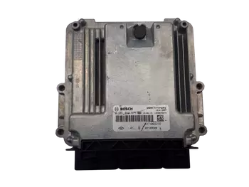 237100323R 237103832R Calculateur Renault 2,0 DCI