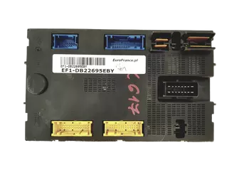 73651211R Calculateur Renault