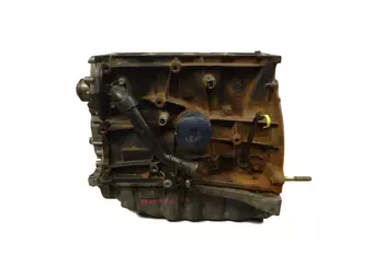 F4P F4K Bloc moteu,bloc cylindres Renault _1,8 16v F4P