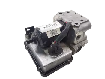 13039901 13040101  Pompe abs Opel