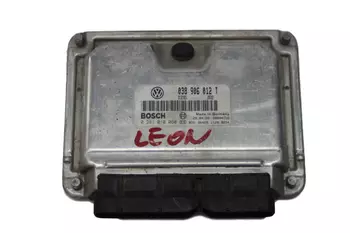 038 906 012 T Calculateur d’ ordinateur ecu Seat