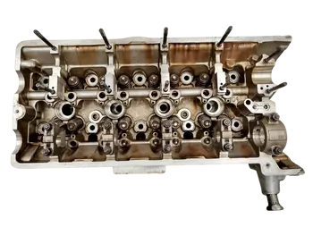 7542612 01 La culasse BMW 4,8 V8