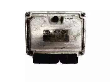 038906012EM Calculateur Volkswagen