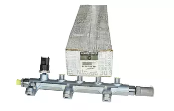 8200023961  Rampe d'injection Opel Renault