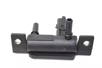 1922G4 Capteur de pression de carburant Citroen Peugeot _2,2 hdi 16v / 2,2 JTD