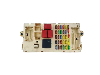 60686059 Boîtier fusibles Alfa Romeo