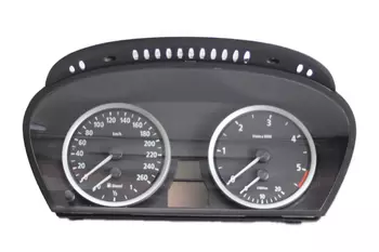 62116937368 110080213080 Le compteur, compteur de vitesse, tableau de bord BMW