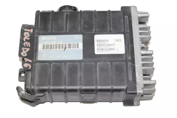 443 907 403 G Calculateur d’ ordinateur ecu Seat