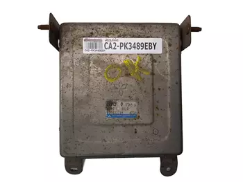 B3M5 18 881A Calculateur ecu Mazda
