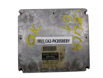 89666-20050 Calculateur ecu Toyota