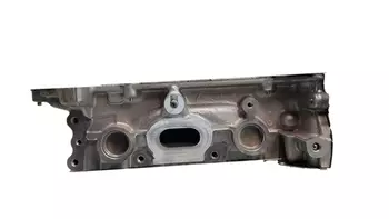 B4D413 La culasse Renault 1,0 12v B4D