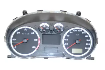 110208924007 Le compteur, compteur de vitesse, tableau de bord Seat