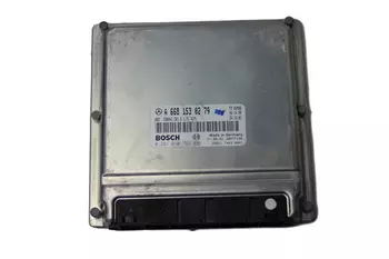A 688 153 02 79 Calculateur Mercedes-Benz
