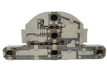 635151 Insert phare Peugeot