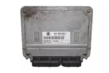 047 906 033 C Calculateur d’ ordinateur ecu Skoda
