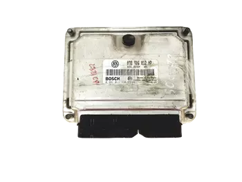 038906012HP  Calculateur Seat Volkswagen