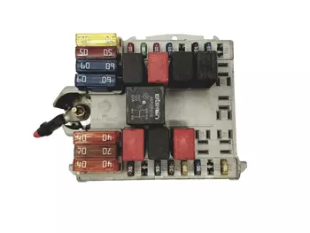 46752706 Boîtier fusibles Fiat