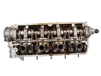 F10D La culasse Suzuki 1,1 16V F10D