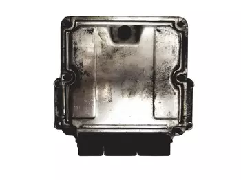 0 281 010 819 Calculateur Renault