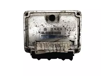 030 906 032 BD Calculateur Volkswagen