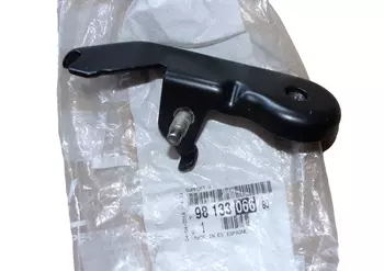 9813306680 Fixation, support Citroen Peugeot