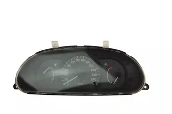 MB899862 Le compteur, compteur de vitesse, tableau de bord Mitsubishi