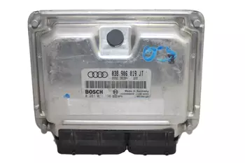 038 906 019 JT Calculateur d’ ordinateur ecu Audi