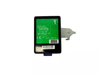 89740-74020 Calculateur Toyota